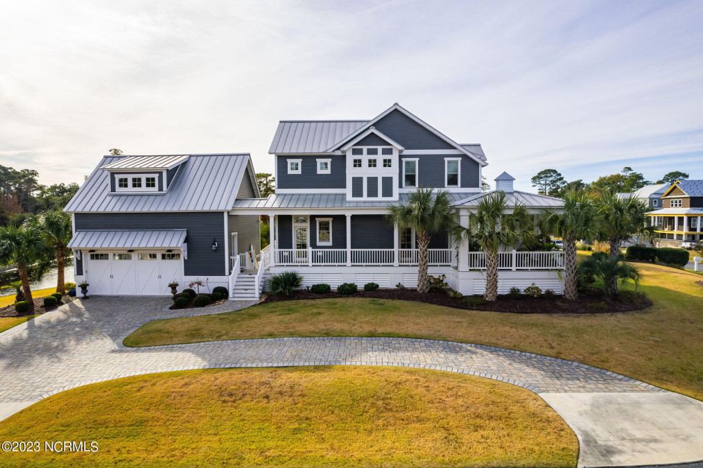 409 Sunrise Ct Emerald Isle, NC 28594