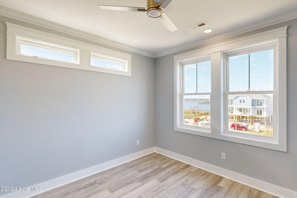 748 New River Inlet Rd North Topsail Beach, NC 28460