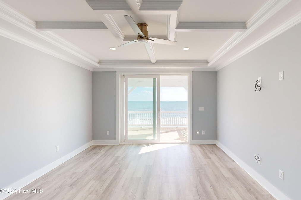 748 New River Inlet Rd North Topsail Beach, NC 28460