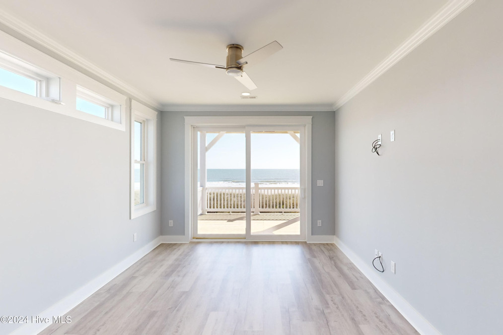 748 New River Inlet Rd North Topsail Beach, NC 28460