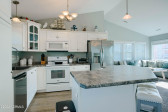 20 Porpoise Pl North Topsail Beach, NC 28460