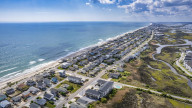 1505 New River Dr Surf City, NC 28445