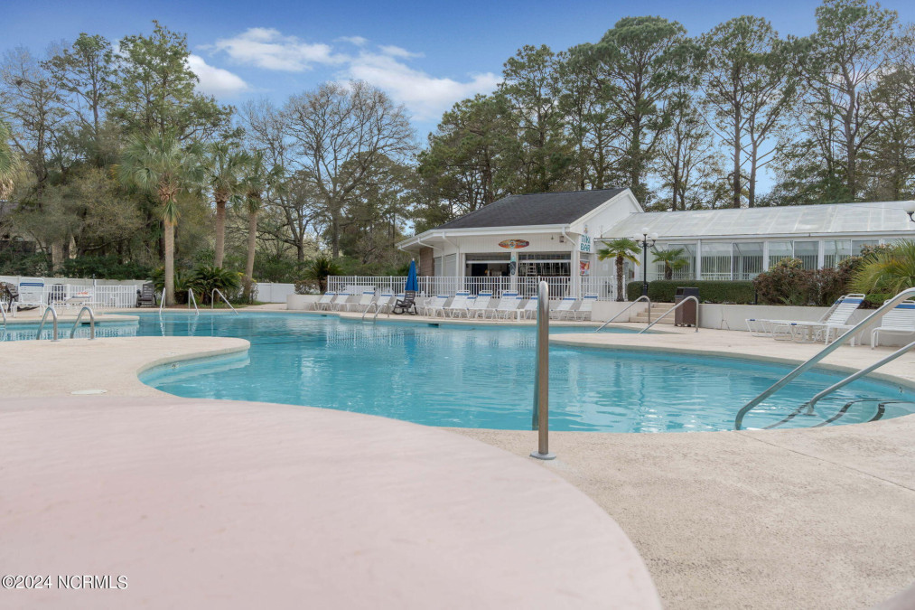 420 Lake Shore Dr Sunset Beach, NC 28468