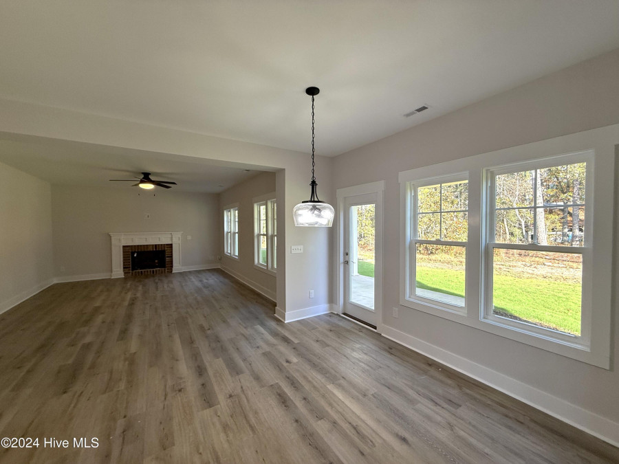 169 Rough Ridge Trl Aberdeen, NC 28315