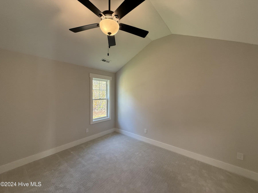 169 Rough Ridge Trl Aberdeen, NC 28315