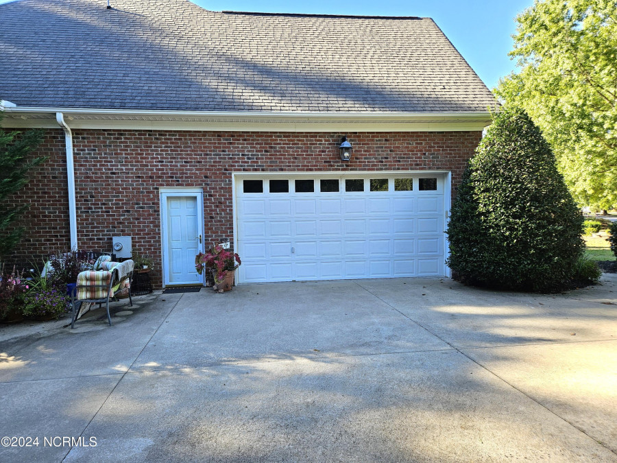 158 Slaney Loop Winterville, NC 28590