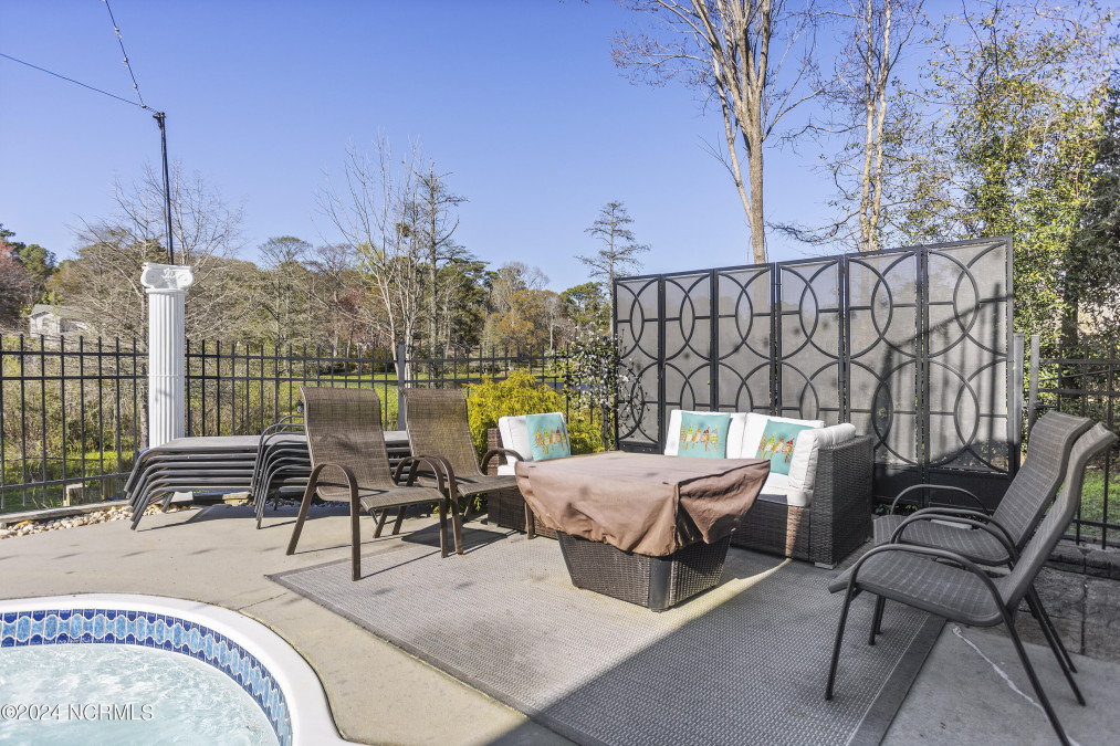 522 Medcalf Dr Sunset Beach, NC 28468