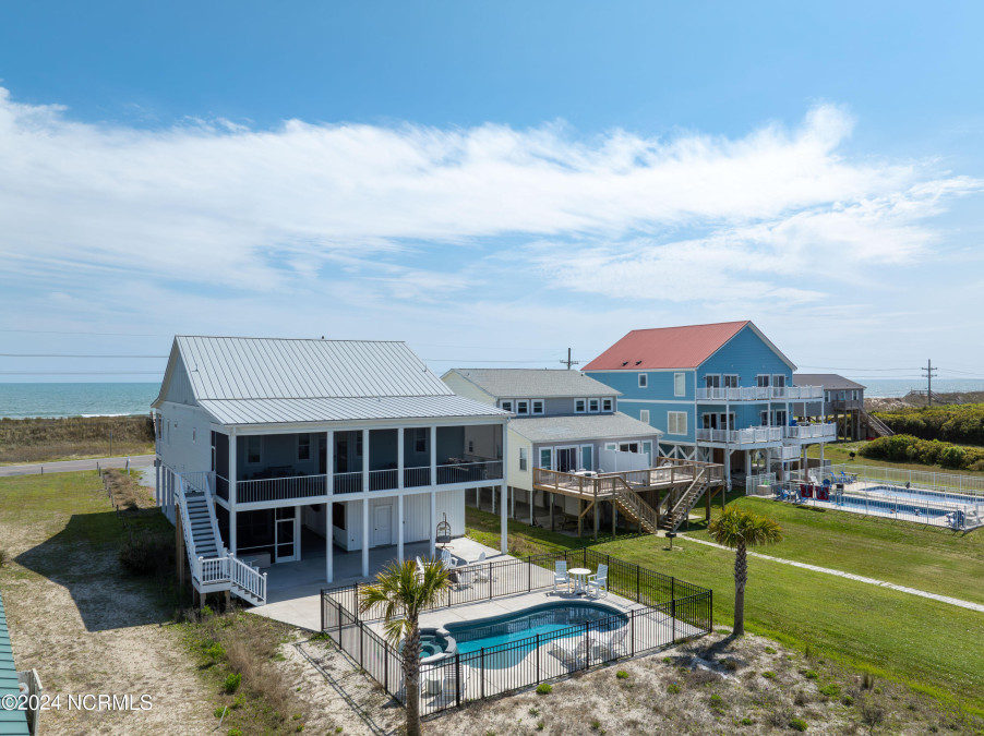 1753 New River Inlet Rd North Topsail Beach, NC 28460