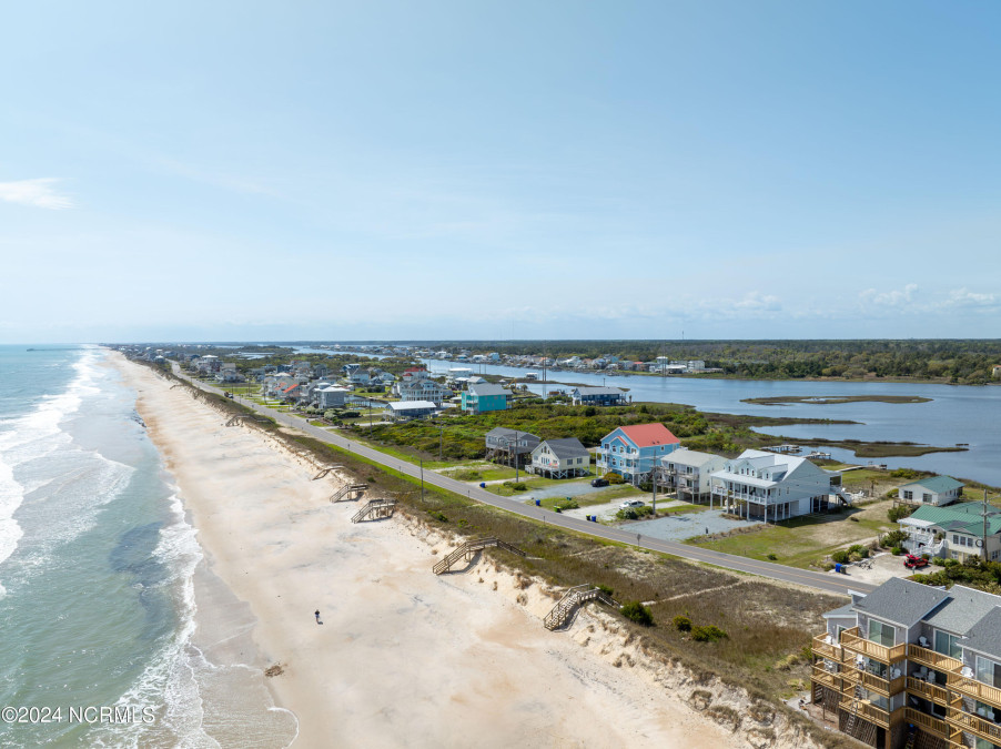 1753 New River Inlet Rd North Topsail Beach, NC 28460