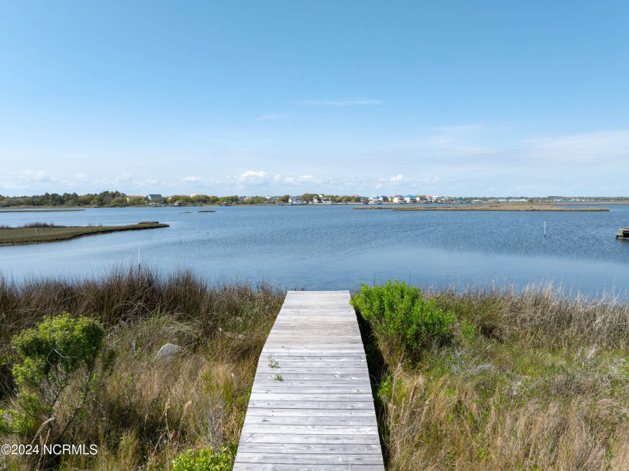 1753 New River Inlet Rd North Topsail Beach, NC 28460