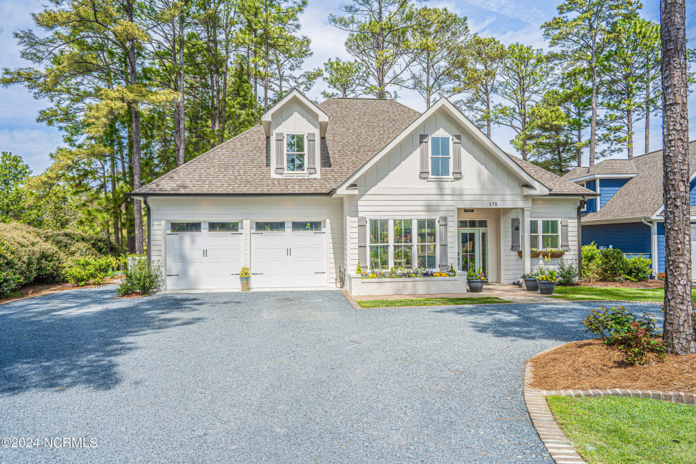 178 Champions Ridge Dr Southern Pines, NC 28387