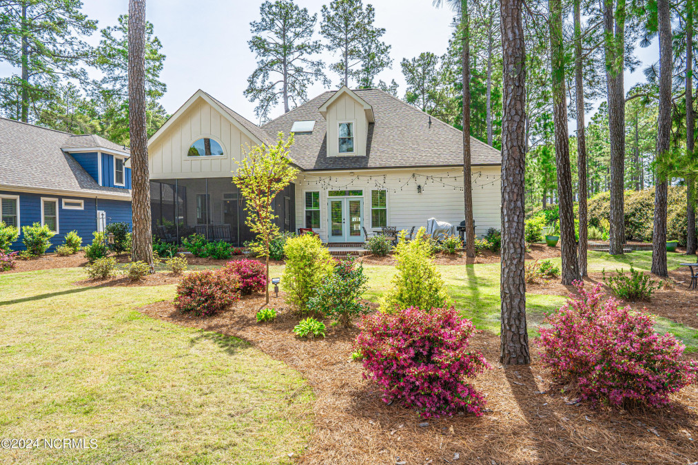 178 Champions Ridge Dr Southern Pines, NC 28387