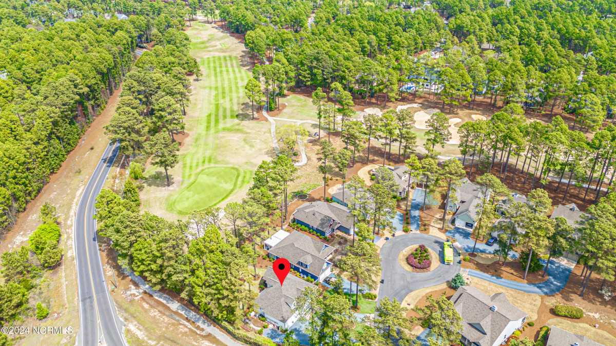 178 Champions Ridge Dr Southern Pines, NC 28387