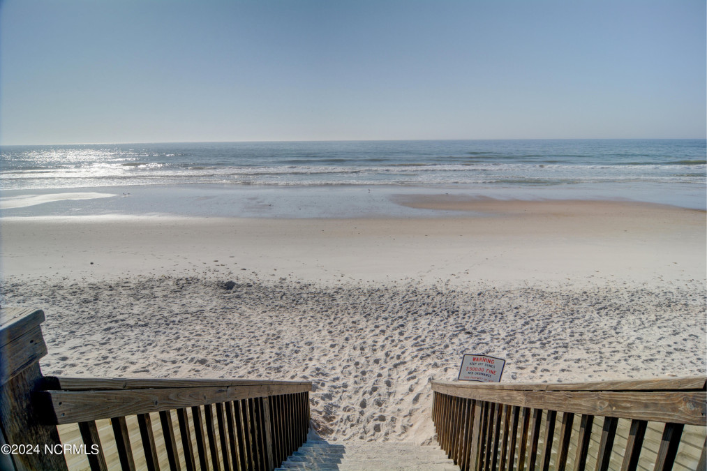 790 New River Inlet Rd North Topsail Beach, NC 28460