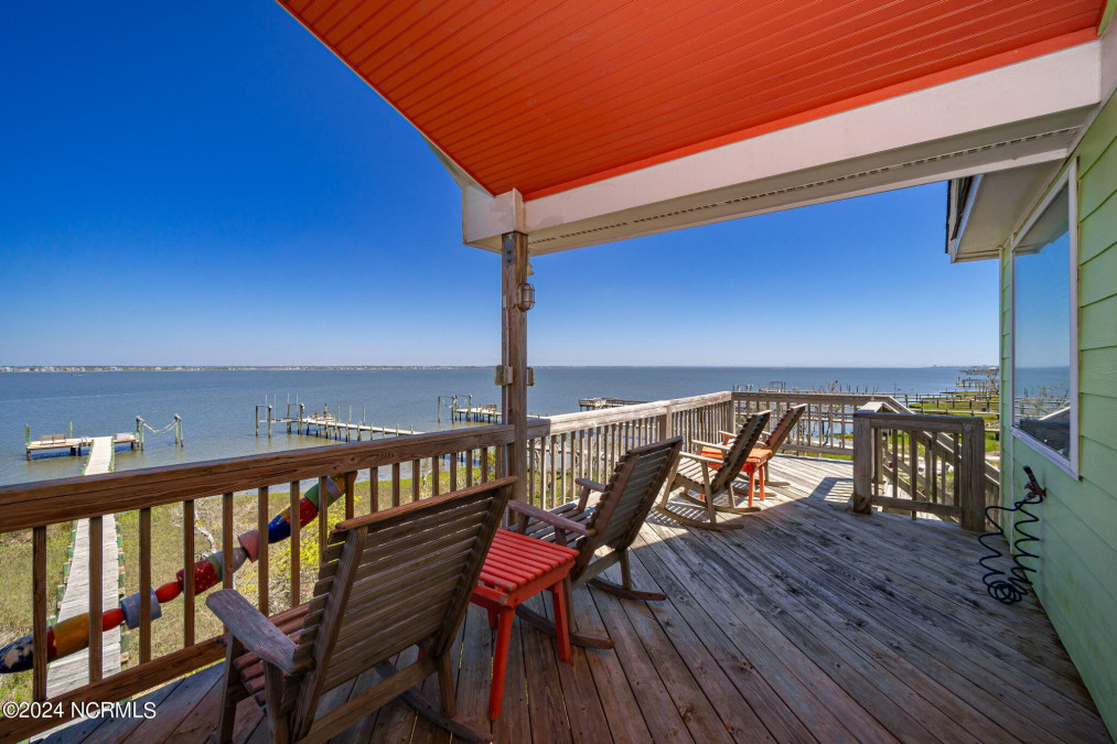 4304 Emerald Dr Emerald Isle, NC 28594