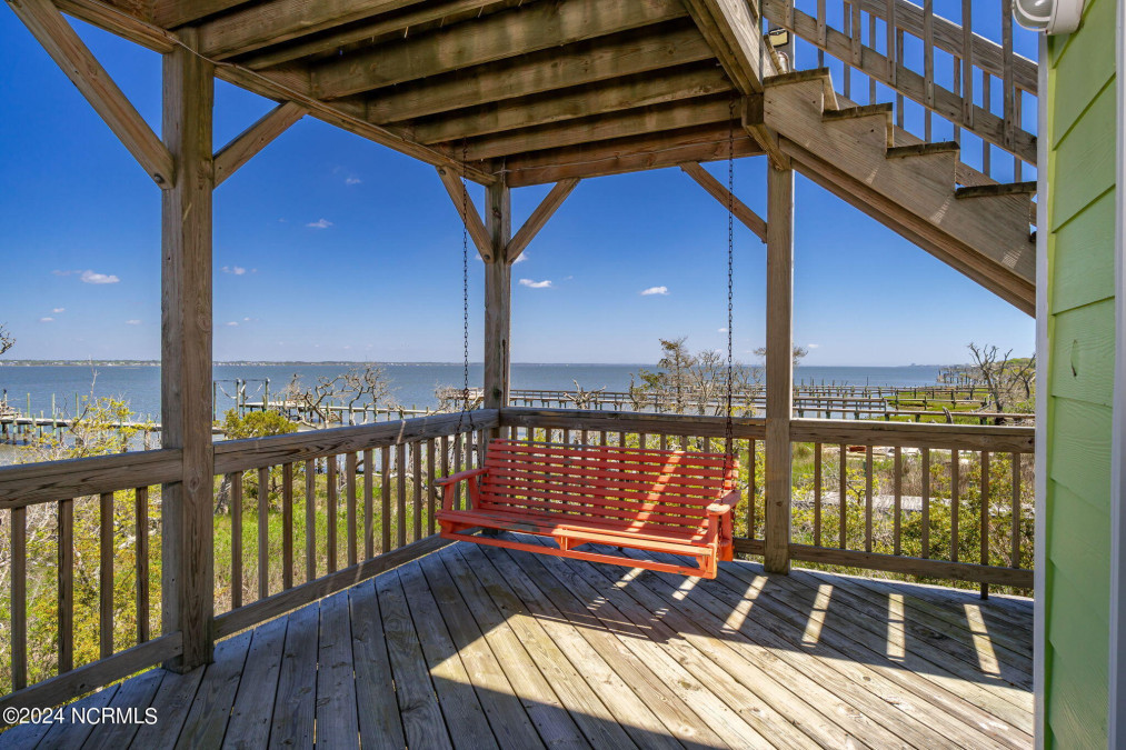 4304 Emerald Dr Emerald Isle, NC 28594