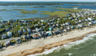 1812 Shore Dr Surf City, NC 28445