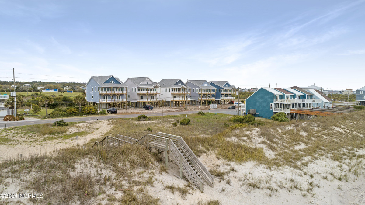 1443 New River Inlet Rd North Topsail Beach, NC 28460