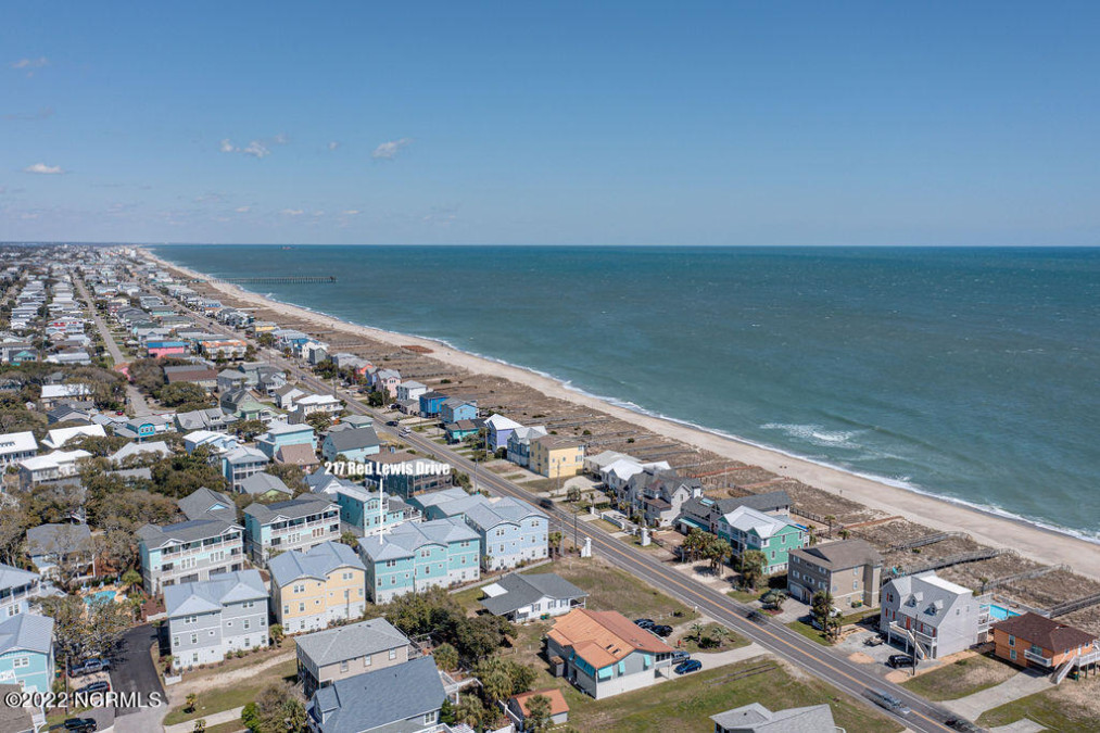 217 Red Lewis Dr Kure Beach, NC 28449