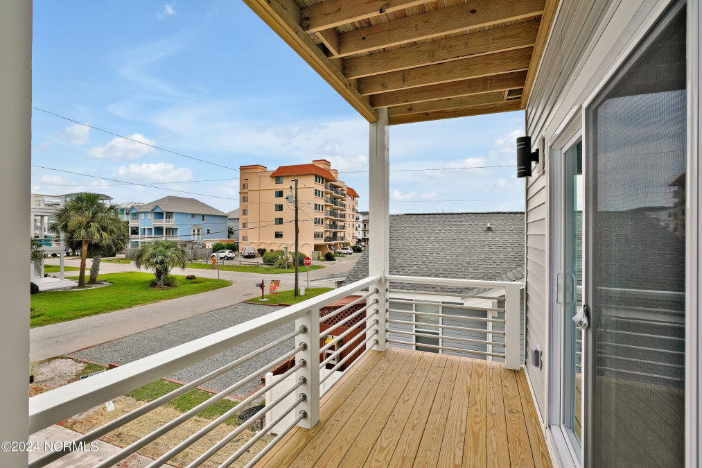 203 Texas Ave Carolina Beach, NC 28428