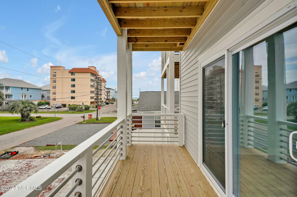 203 Texas Ave Carolina Beach, NC 28428