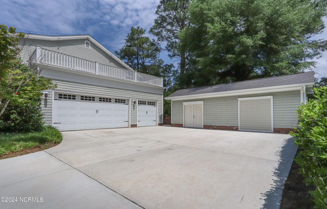 215 Inverrary Rd Pinehurst, NC 28374