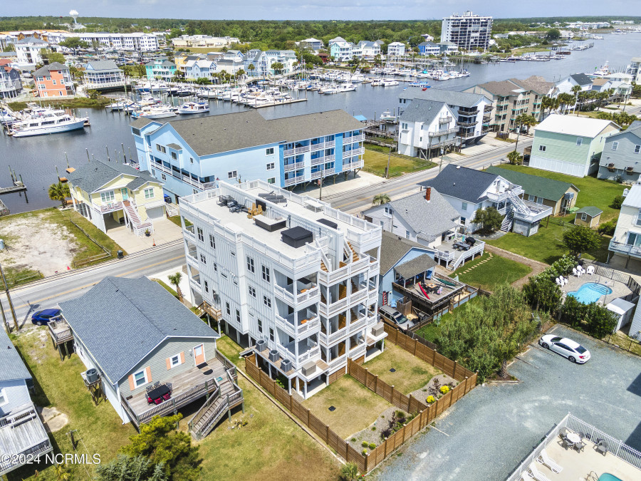 506 Canal Dr Carolina Beach, NC 28428