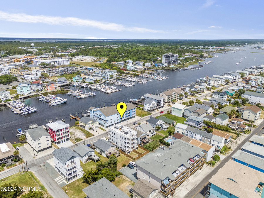 506 Canal Dr Carolina Beach, NC 28428