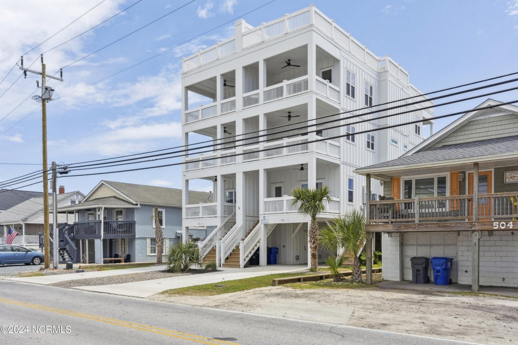 506 Canal Dr Carolina Beach, NC 28428