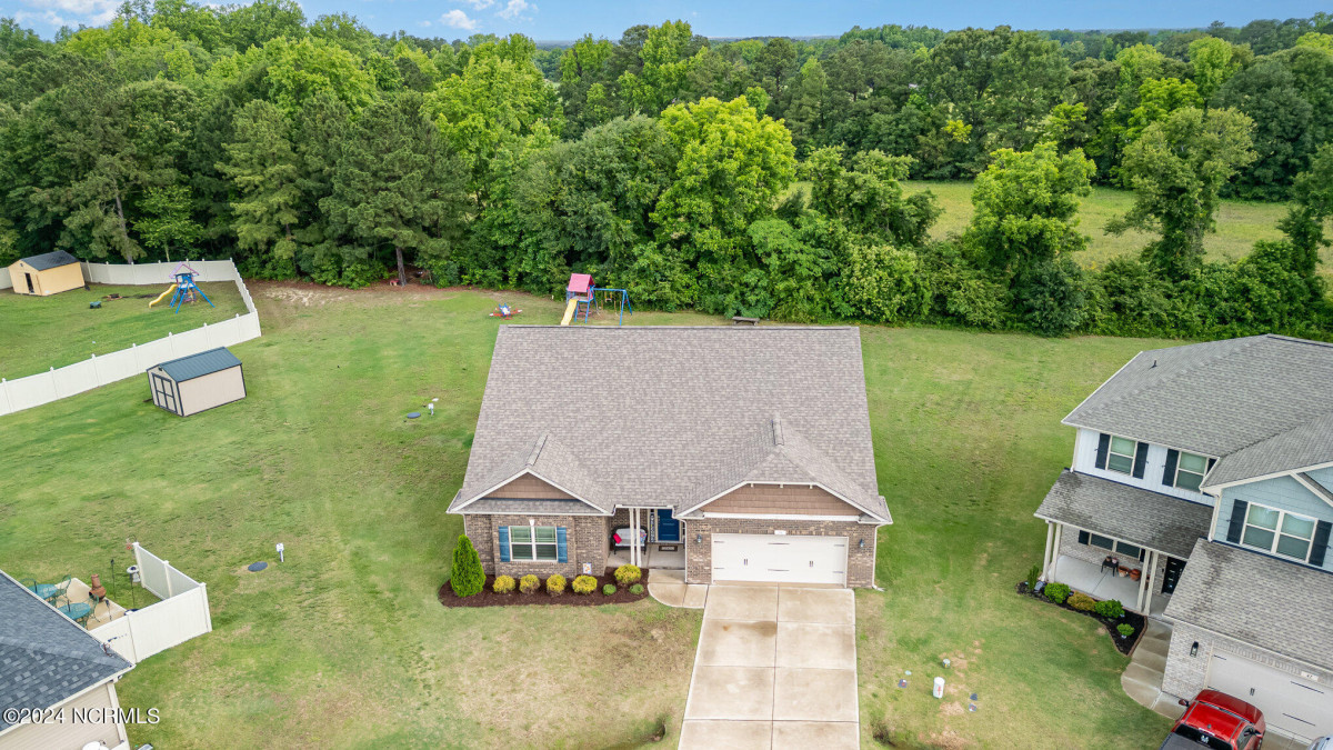 39 Pal Ct Benson, NC 27504