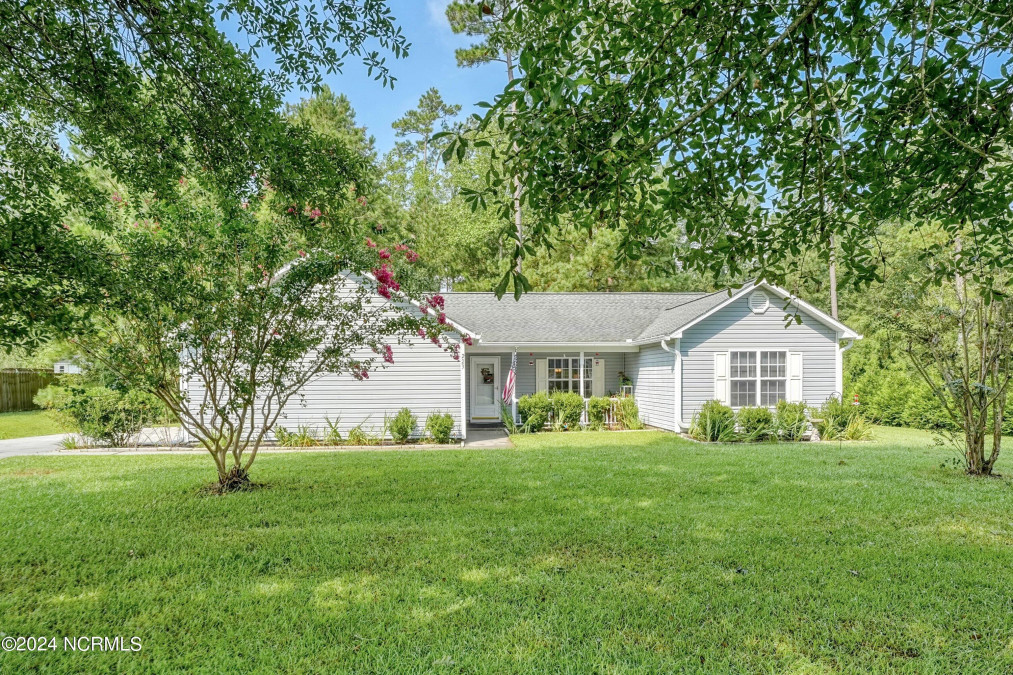 223 Oakmont Dr Hampstead, NC 28443