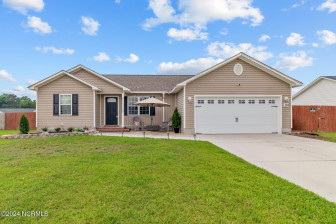 214 Wingspread Ln Beulaville, NC 28518