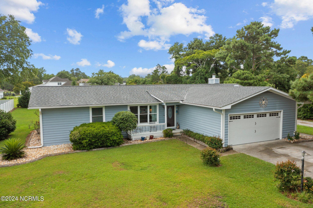 203 River Reach Dr Swansboro, NC 28584