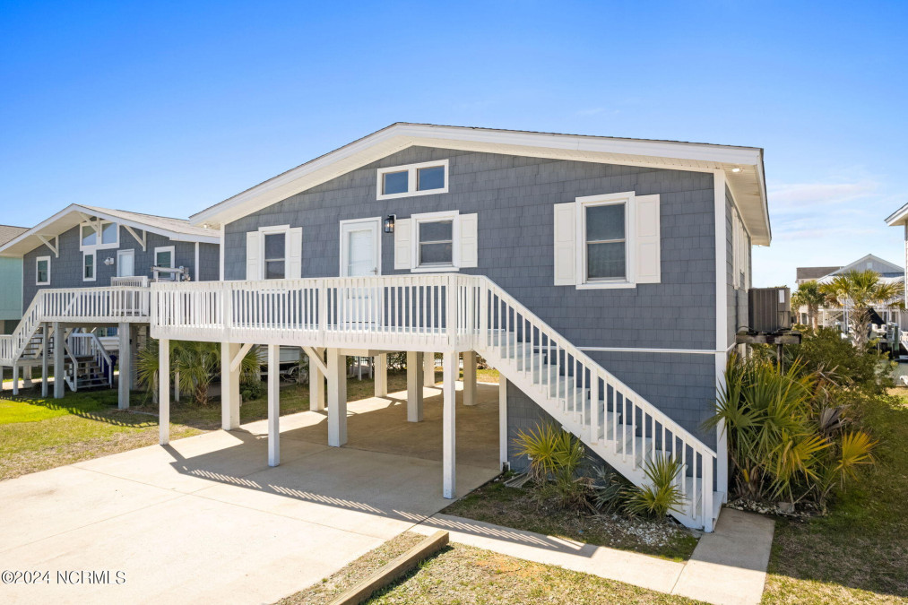 53 Monroe St Ocean Isle Beach, NC 28469