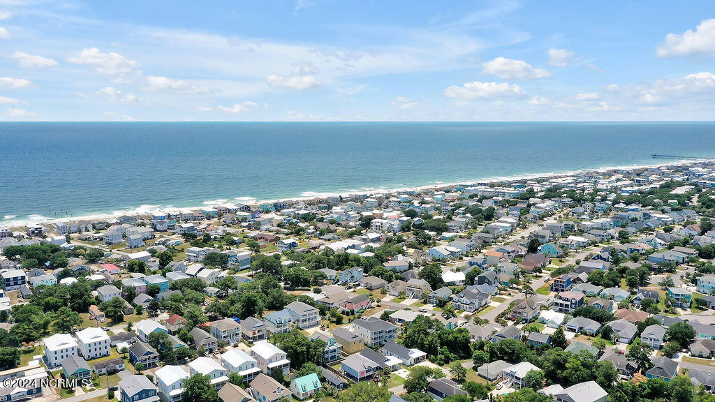 824 Settlers Ln Kure Beach, NC 28449