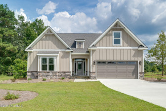 135 Sycamore Lakes Dr Wallace, NC 28466