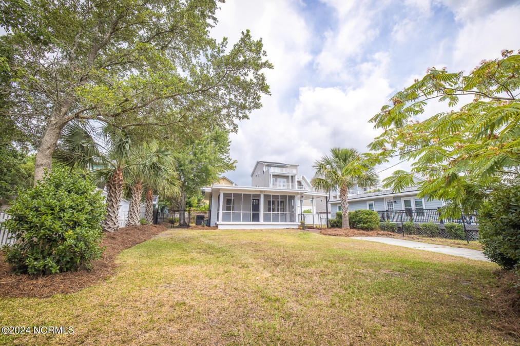 1608 Bonito Ln Carolina Beach, NC 28428