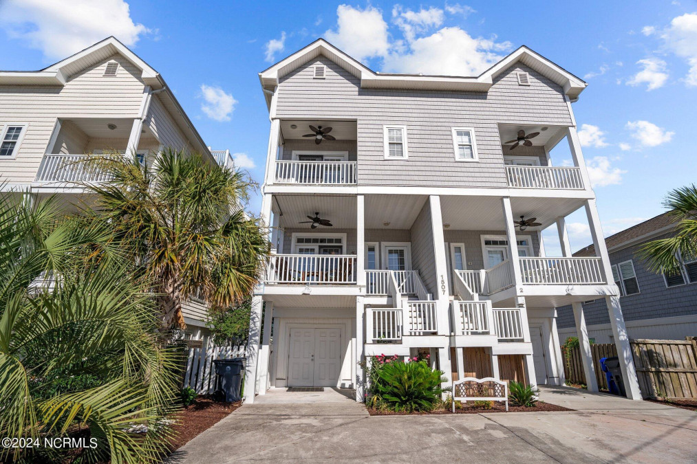 1507 Mackerel Ln Carolina Beach, NC 28428