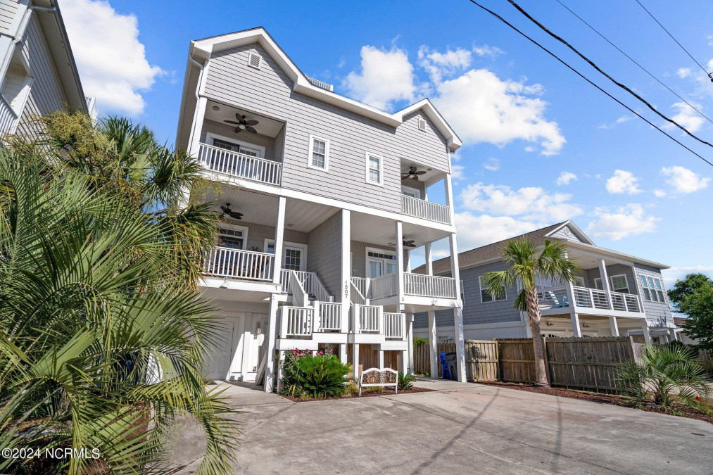 1507 Mackerel Ln Carolina Beach, NC 28428