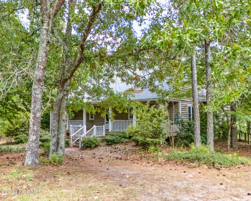 549 Lucas Rd West End, NC 27376