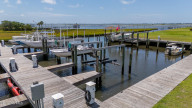 516 Blue Heron Dr Newport, NC 28570