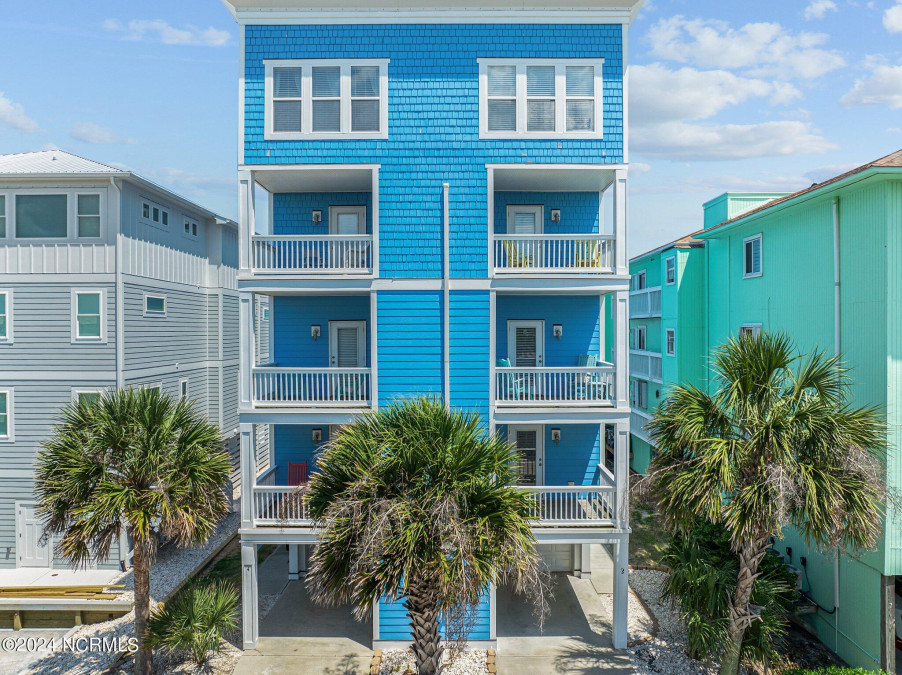 308 Carolina Beach Ave Carolina Beach, NC 28428