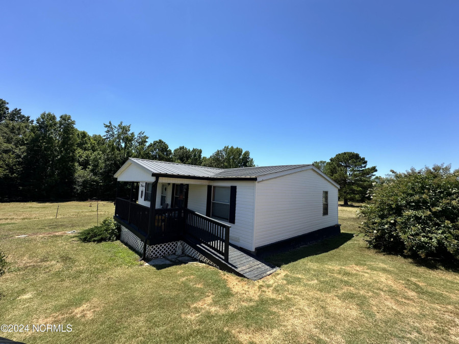 4229 Highway 1  Wallace, SC 29596