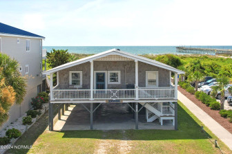 102 Main St Sunset Beach, NC 28468