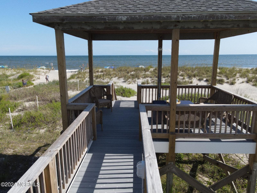 2229 Beach Dr Oak Island, NC 28465