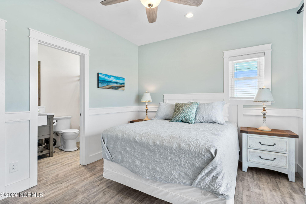 445 Third St Ocean Isle Beach, NC 28469