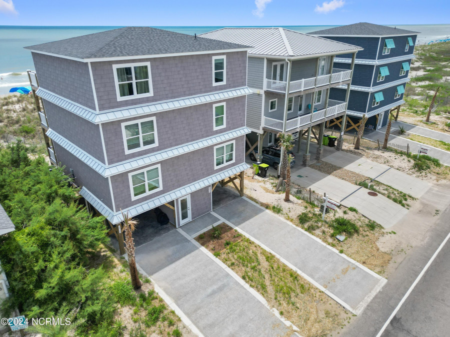 2913 Beach Dr Oak Island, NC 28465