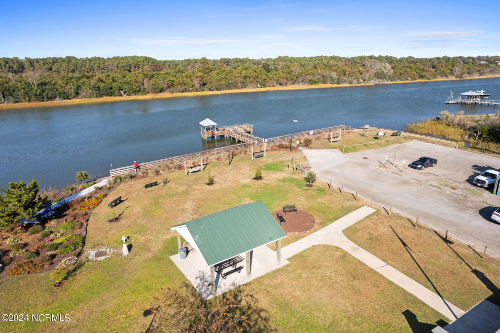 312 56th St Oak Island, NC 28465