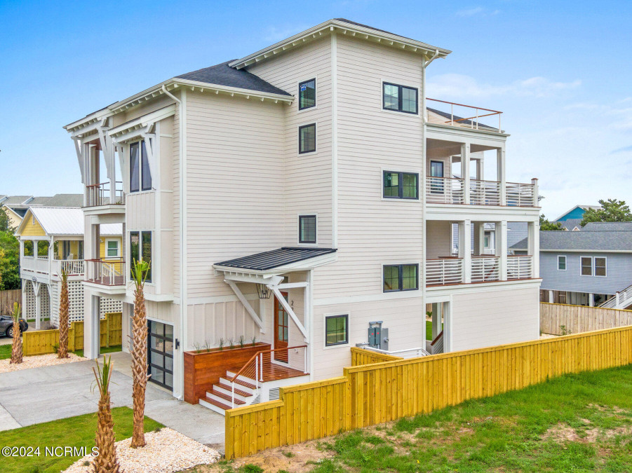 220 Georgia Ave Carolina Beach, NC 28428