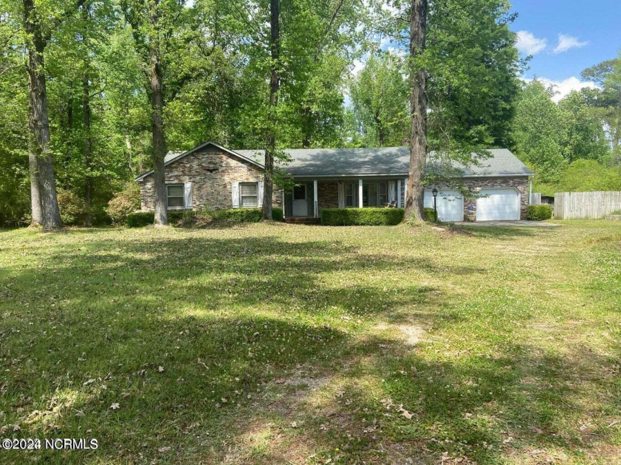 203 Woolard Ln Washington, NC 27889